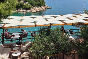 Makarska: Kultaiset sarvet, Bol, laguuni, ranta keinulla, Nugal