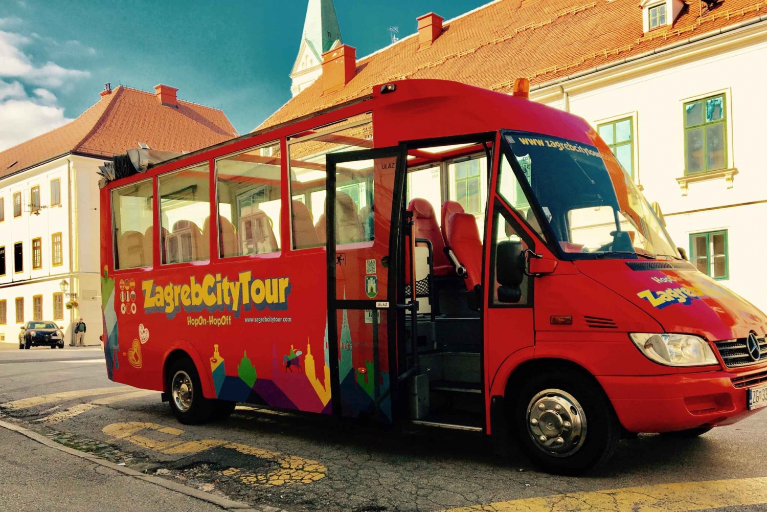 Hop On Hop Off Panoramic bus - Zagreb City Tour