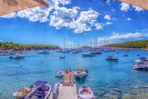 Hvar: Blue and Green Caves Boat Tour with Stiniva Beach