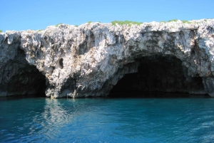 Hvar: Blue and Green Caves Boat Tour with Stiniva Beach