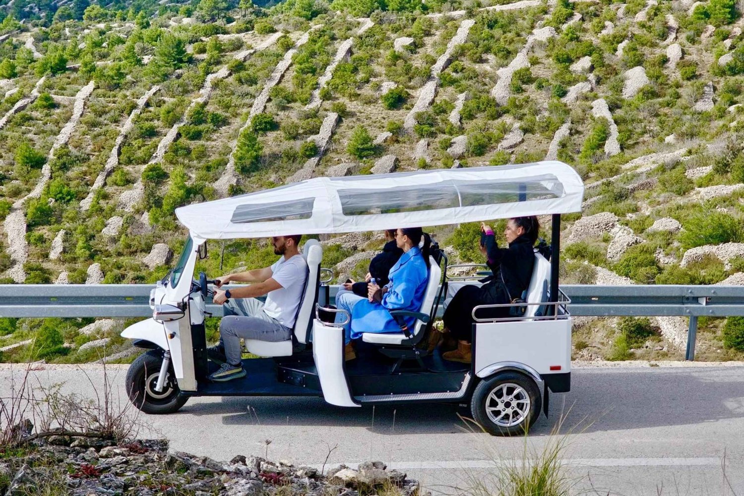 Hvar-øya: eTuk Tuk-opplevelsestur med guide