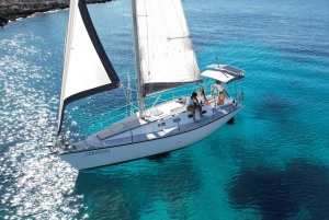 Hvar: Private Segelbootstour mit Schwimmen und Schnorcheln