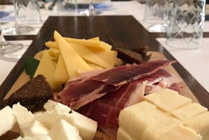 Hvar: Wine Lovers Tour to 3 Wineries with Local Tastings