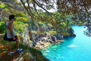 Isola di Calamotta: escursione a piedi e nuotate