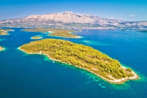 Korčula: Hiking Tour of Pelješac Peninsula with Boat Ride