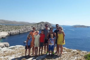 Tour delle 3 isole di Zara: snorkeling, spiaggia e tour panoramico 4,5 ore