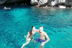 Kotor: Blå grotte og strandbåttur med svømmetur og brunsj