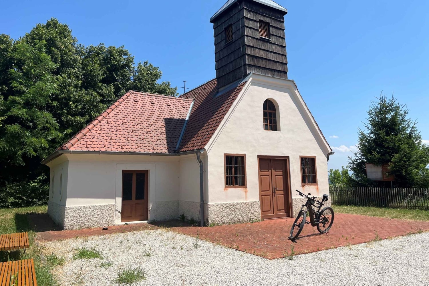 Krapinske Toplice: tour en bici eléctrica y cata de vinos en Vuglec Breg