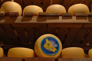 KRK: Rondleiding door de kaasmakerij en proeverij – gids