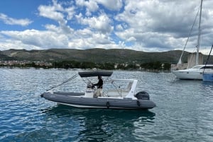 Krknjaši Sininen laguuni -kolmen saaren kierros juomineen