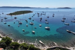 Krknjaši Sininen laguuni -kolmen saaren kierros juomineen