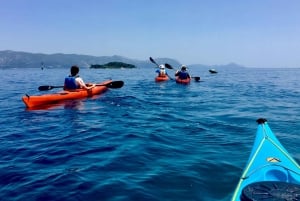 Lumbarda - Sunset Kayak Tour with a Picnic - Wine and Sweets