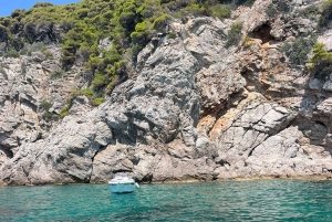 Luxe jacht: Sunset Blue Cave & Panoramic Tour met wijn