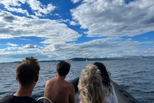 Blue Lagoon met speedboot, water en handdoeken inbegrepen.