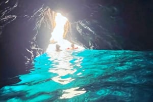 Makarska: 3 saarta, luola, kalliot, Jelsa, laguuni, Golden Horn