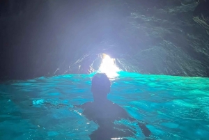 Makarska: 3 saarta, luola, kalliot, Jelsa, laguuni, Golden Horn