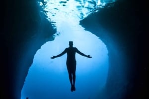 Makarska: 3-island Speedboat Cave & Blue Lagoon Tour