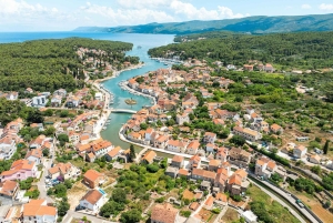 Makarska: 3-Island Speedboat Golden Horn & Blue Lagoon Tour