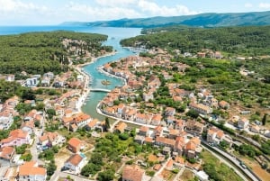 Makarska: 3-Insel-Schnellboot-Tour zum Goldenen Horn und zur Blauen Lagune