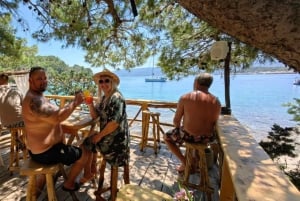 Makarska: 3-Insel-Schnellboot-Tour zum Goldenen Horn und zur Blauen Lagune