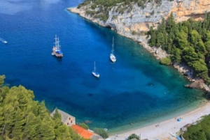 Makarska: Private Halbtagestour mit dem Boot zur Insel Hvar