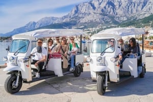 Makarska: Skywalk Tuk-Tuk-kierros Skip-the-Line-lippujen kanssa.