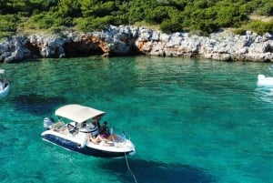 Гавань Фрапа: водная прогулка по 7 пещерам с напитками и сноркелингом