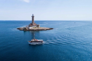 From Medulin: Full-Day Boat Tour of the Archipelago w/ Lunch