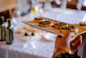 Motovun: polowanie na trufle i 3-daniowy brunch z mieszkańcami