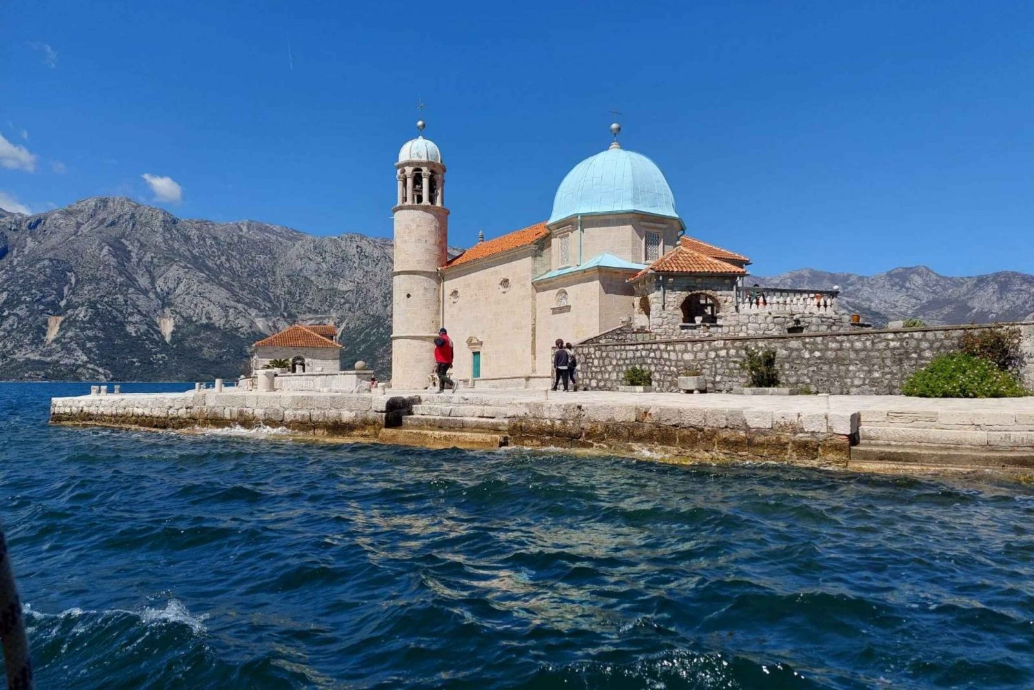 Dubrovnik: Montenegro Kotor Bay Tour valinnaisella veneajelulla.