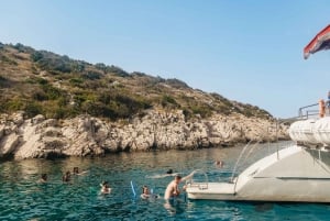 Split: Heldags katamarancruise til Hvar og Pakleni-øyene