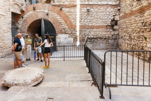 Split: tour a pie casco antiguo y palacio Diocleciano
