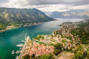 Depuis Dubrovnik : Excursion d'une journée au Monténégro avec croisière en bateau