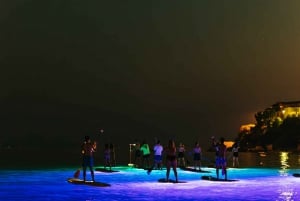Jakautukaa: Split: Stand Up Paddleboard Night Glow Tour