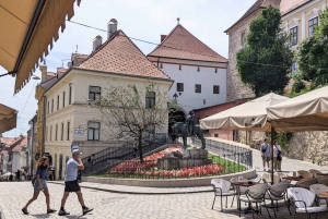 Zagreb: Highlights and Idyllic Places Self-guided Walk