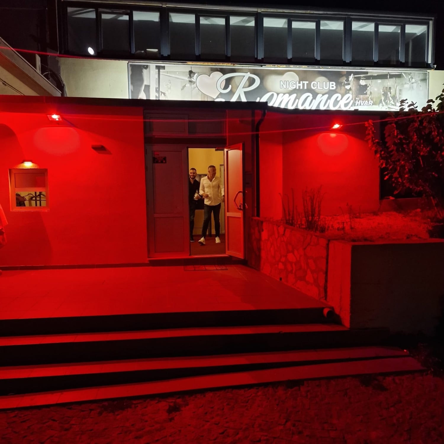 Night club Romance