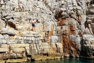 Makarska: 3 island, Cave, Cliffs, Jelsa, Lagoon, beach swing