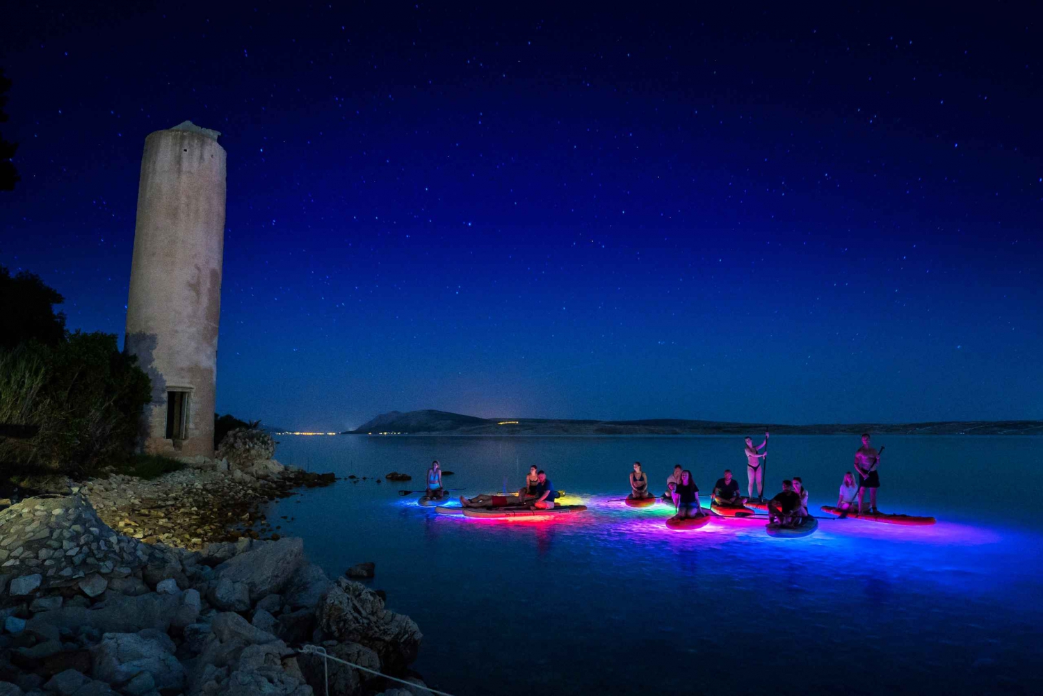 Novalja: Glühende Standup Paddleboard geführte Nachttour