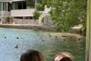 Omiš: Passeio de barco de 2 horas pelo rio Cetina e visita ao parque natural
