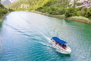 Omiš: Rejs wycieczkowy szklaną łodzią po kanionie rzeki Cetina do młyna Radmana