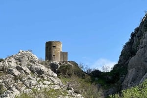 Omiš: Passeio de barco de 2 horas pelo rio Cetina e visita ao parque natural