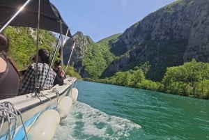 Omiš : croisière de 2 heures sur la rivière Cetina en bateau transparent et visite du Beer Garden