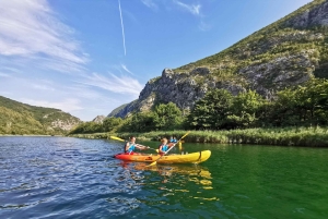 Omiš/Split: 4 timers kajaksejlads i det beskyttede naturparkområde Cetina