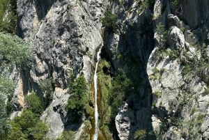 Omiš/Split Expedition: 65 km Quad Tour zu versteckten Wasserfällen