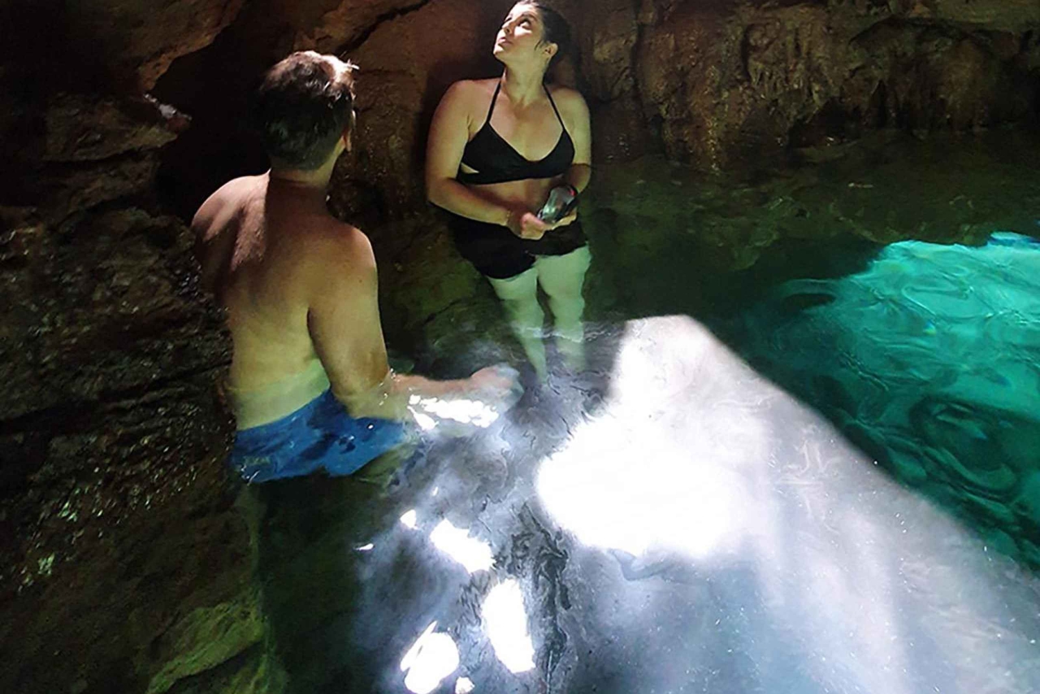 Opatija: aventura de caiaque nas falésias e grutas