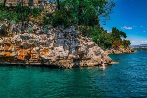 Opatija: aventura de caiaque nas falésias e grutas