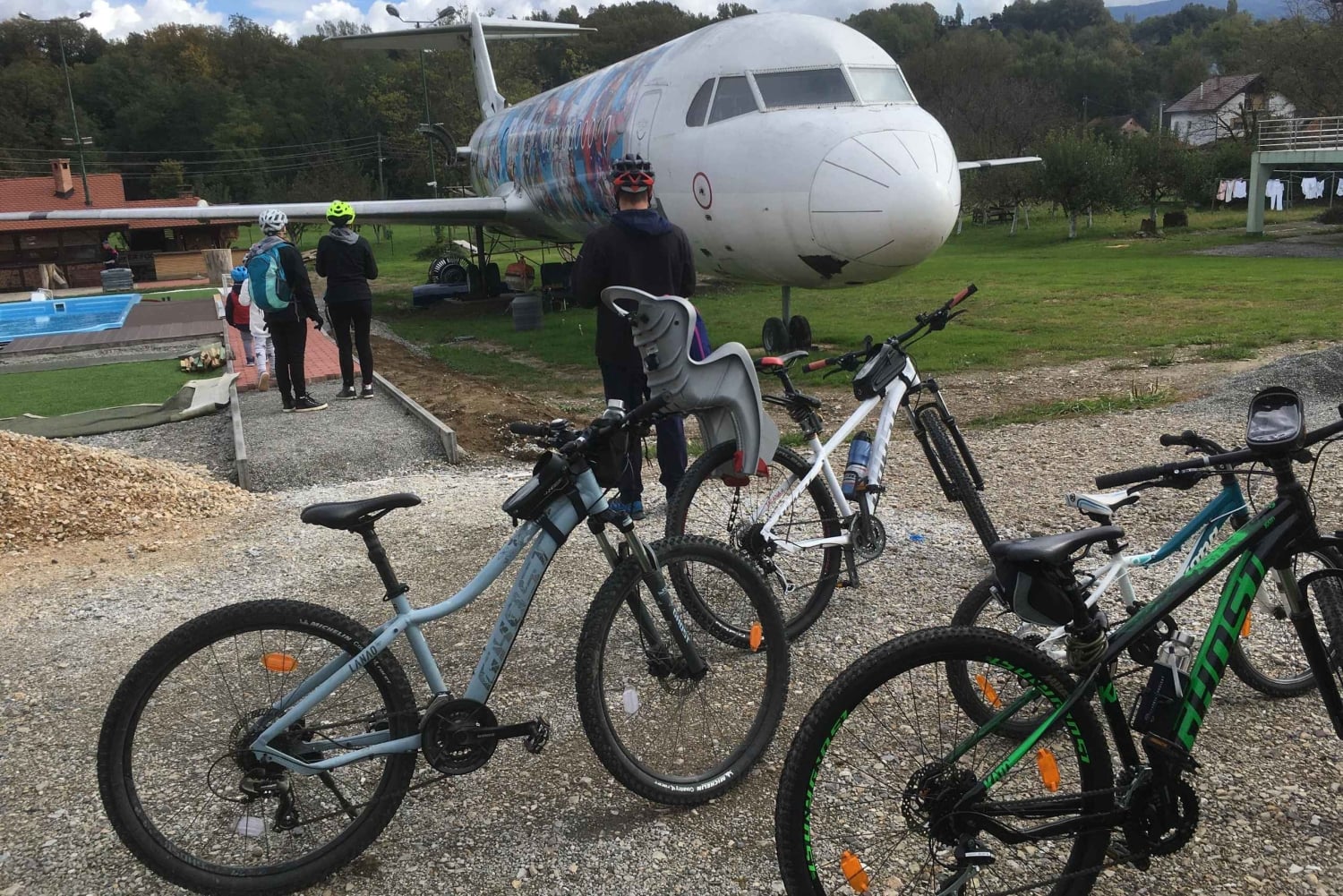 Oroslavje : visite en vélo électrique avec dégustation de vin et collations