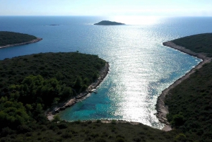 Paklinski Islands: Hvar Half-Day Afternoon Sailing Tour