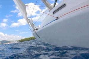 Ilhas Paklinski: Passeio de barco à vela de meio dia em Hvar