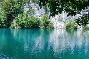 Dagtocht naar de Plitvicemeren vanuit Rijeka, eenvoudig en veilig